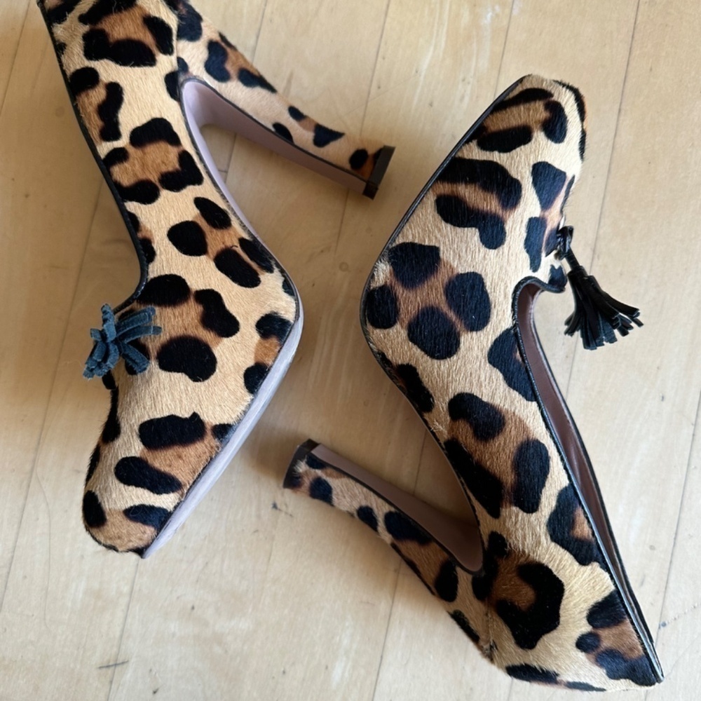 Like NEW L'Autre Chose Leopard Print pony hair heels, 37/6.5. GD1021 - Picture 6 of 7